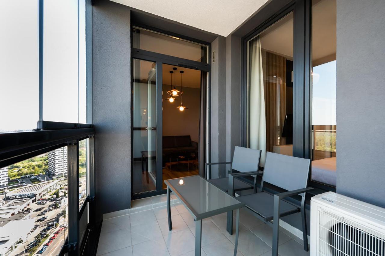 Butas Praga 23rd Floor High-class *